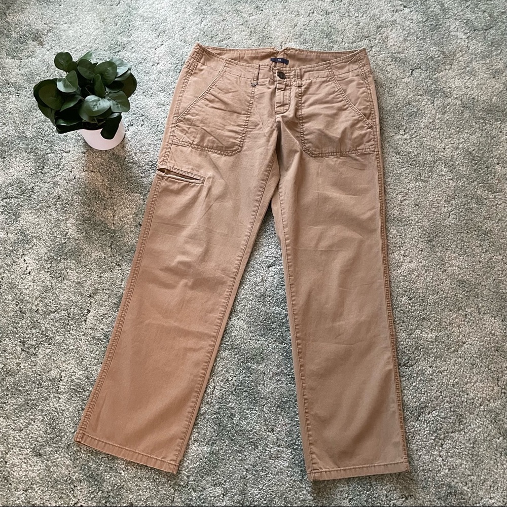 GAP Straight Leg Khakis, Tan Pants, Cotton, Patch Front Pockets, 8 Petite